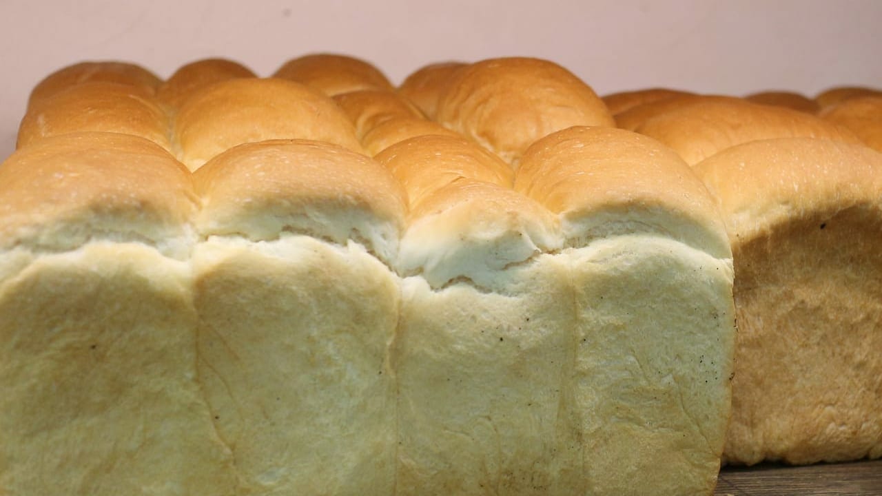 食パン　イメージ