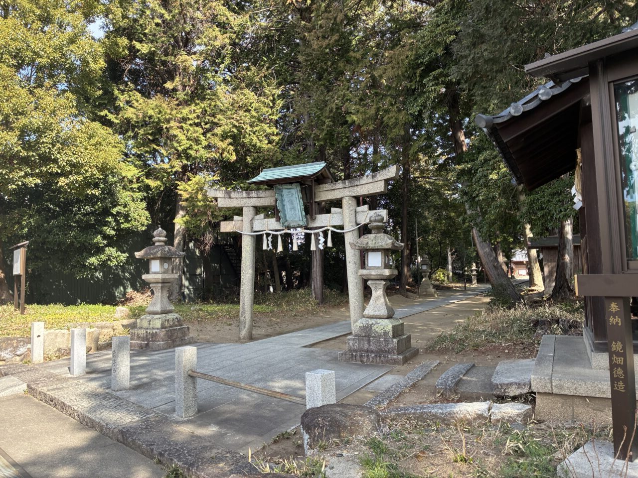 船橋本町の二ノ宮神社でさくらの市