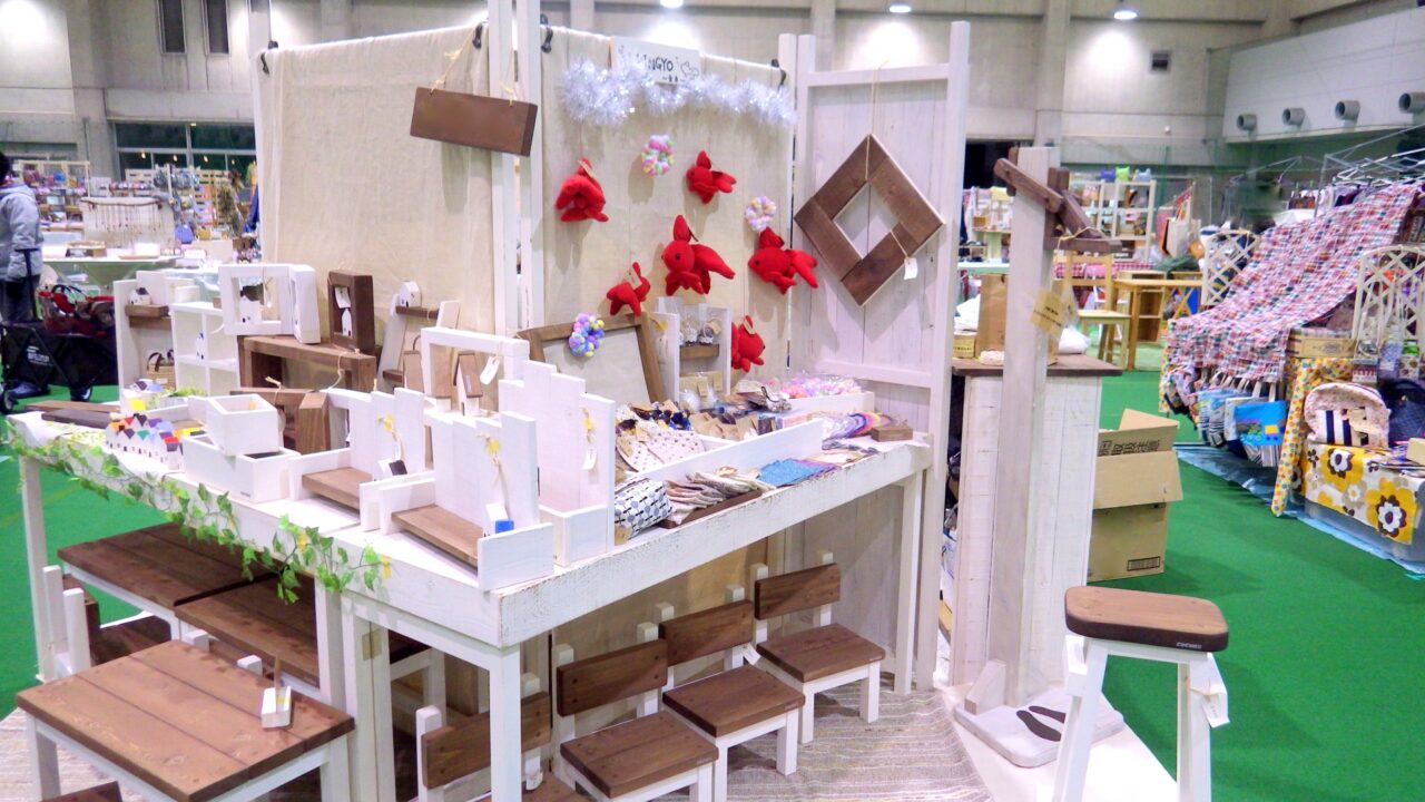 岡本町公園のさくらマルシェ